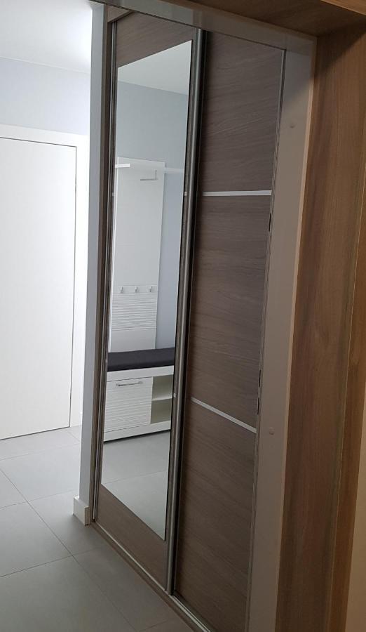 Ferienwohnung Gold Platinium Apartament Z Widokiem Na Morze Rewal Exterior foto